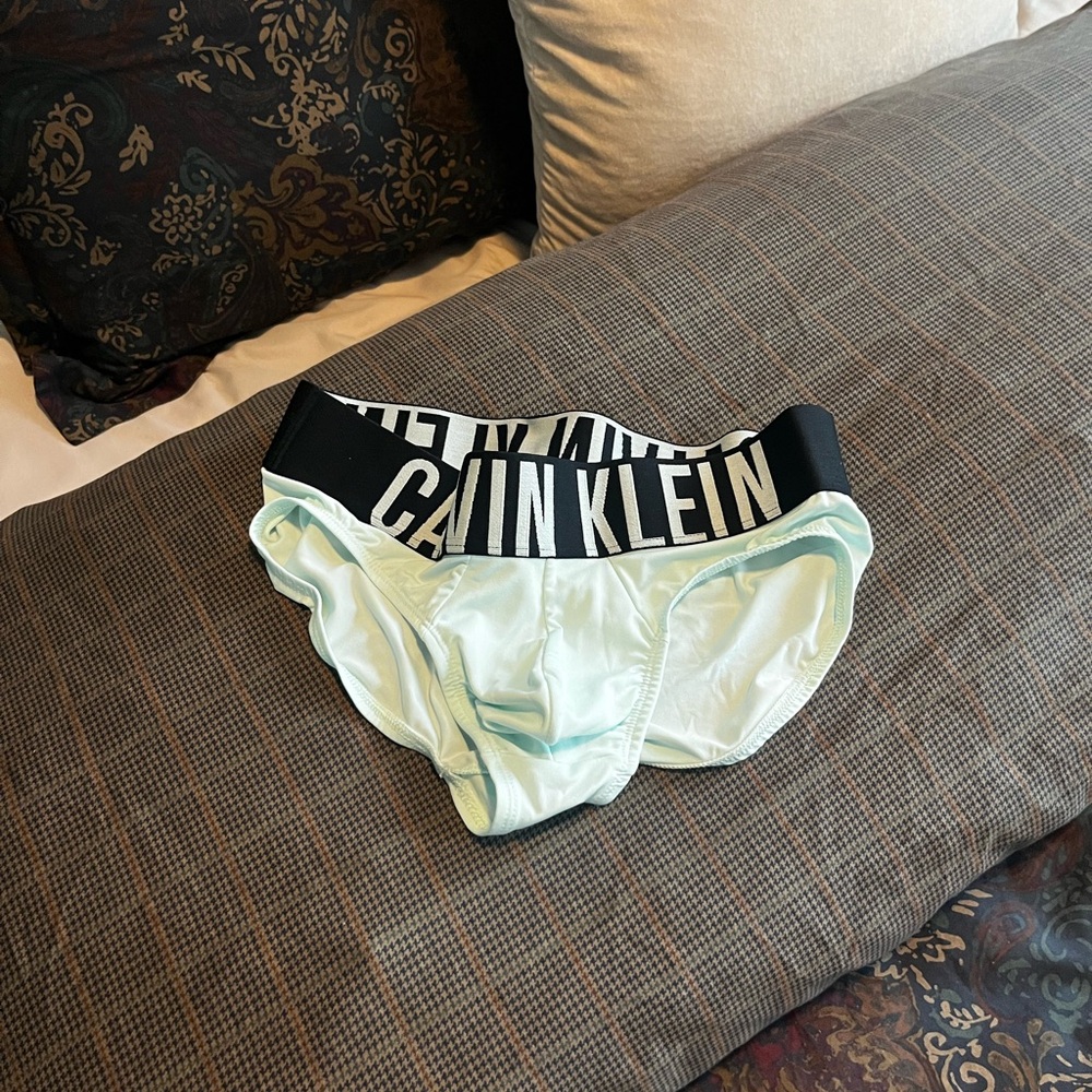 Calvin Klein Light Green brief- size small - Picture 2 of 5